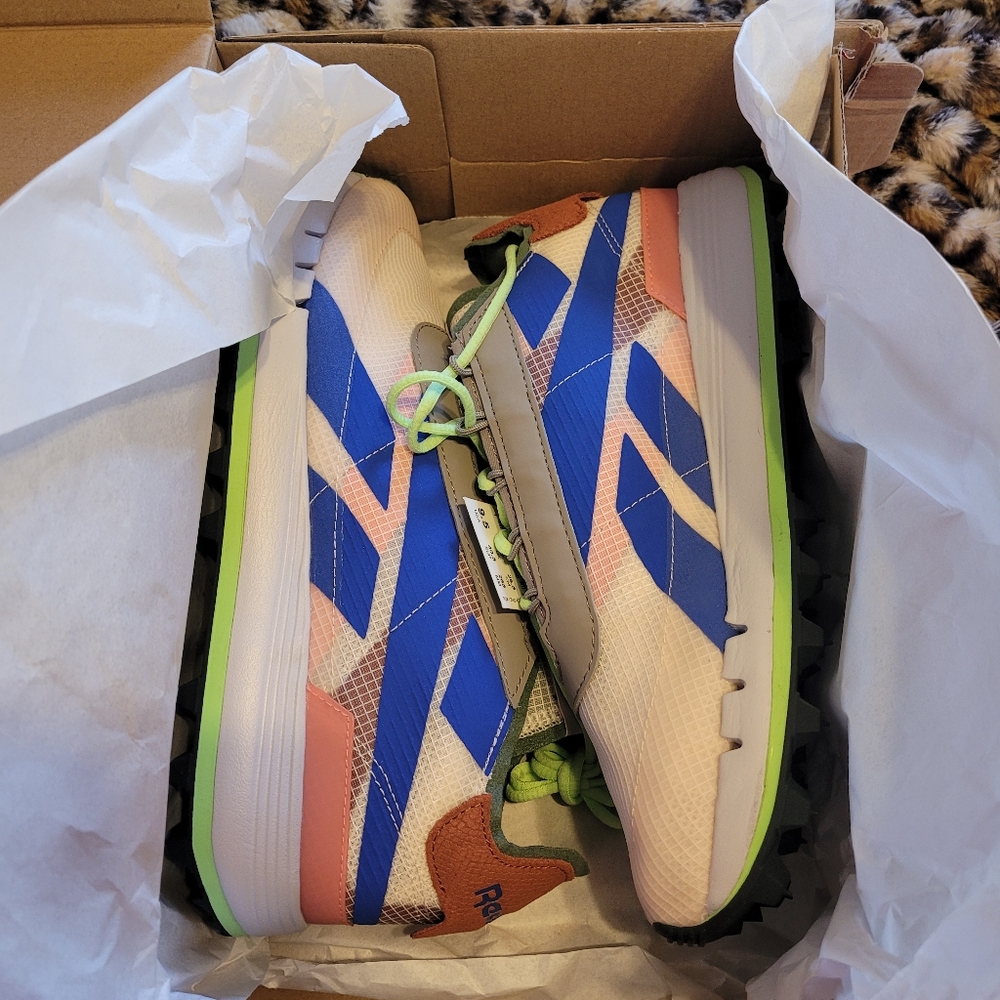 Reebok Legacy 83
